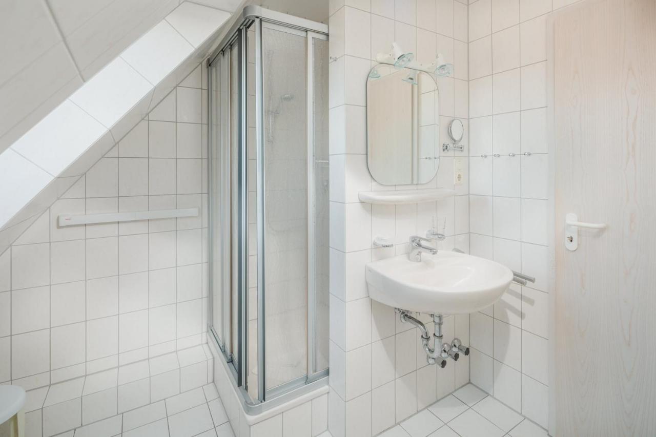 Haus Dwarslooper - Wohnung Luentje Нордерней Экстерьер фото