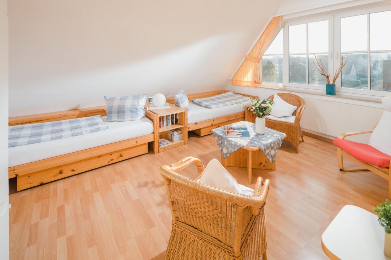 Haus Dwarslooper - Wohnung Luentje Нордерней Экстерьер фото